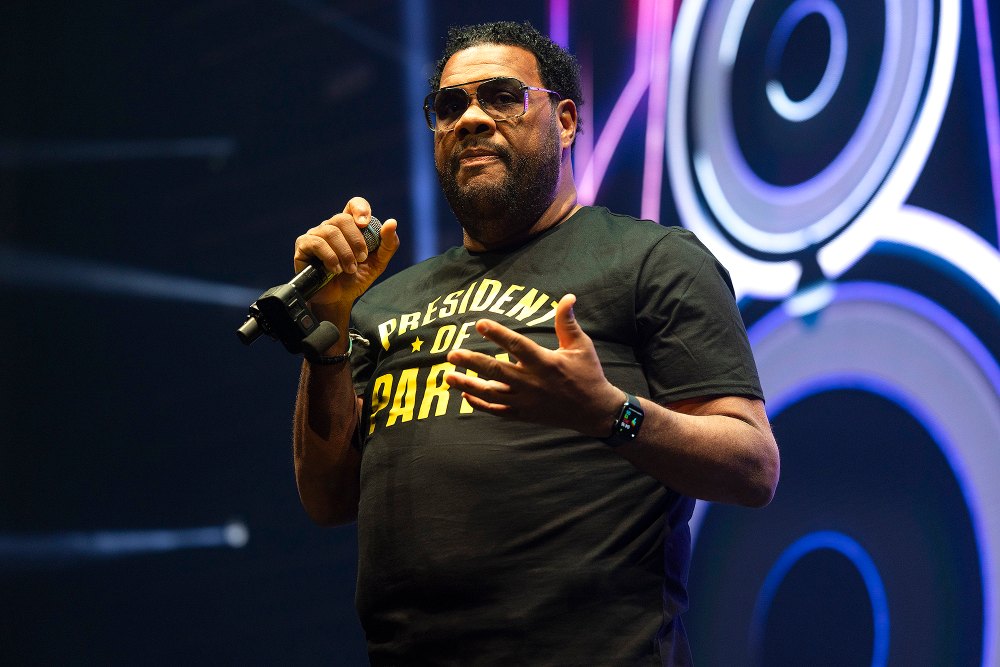 Причина смерти Fatman Scoop раскрыта после того, как рэпер упал на сцене во время концерта